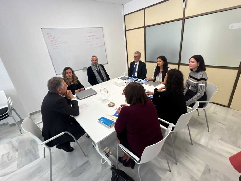Bienvenida del director de la OAAF a la delegación de Castilla y León.