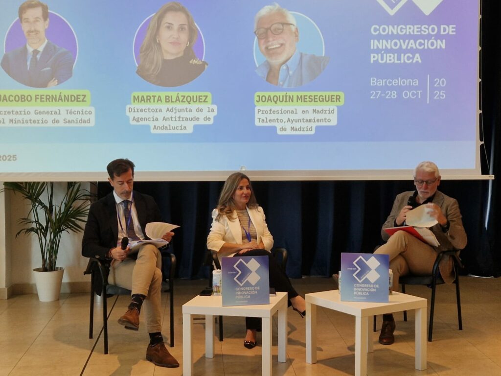 Marta Blázquez durante su intervención en la mesa redonda.