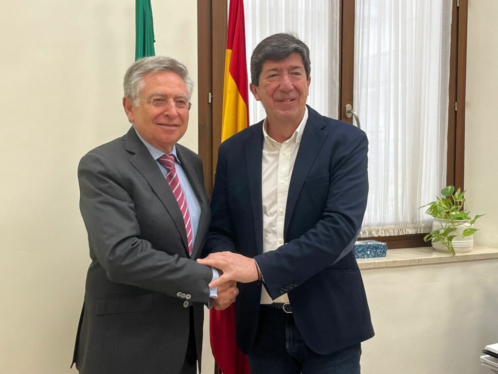 Sánchez Zamorano y Marín durante la visita institucional.